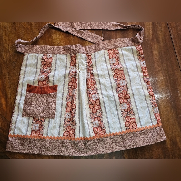 Other - Handmade Reversible Apron
